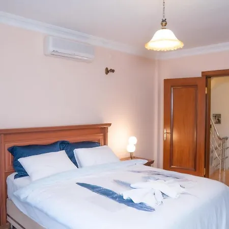 Βίλα Cozy Μαρμαρίς